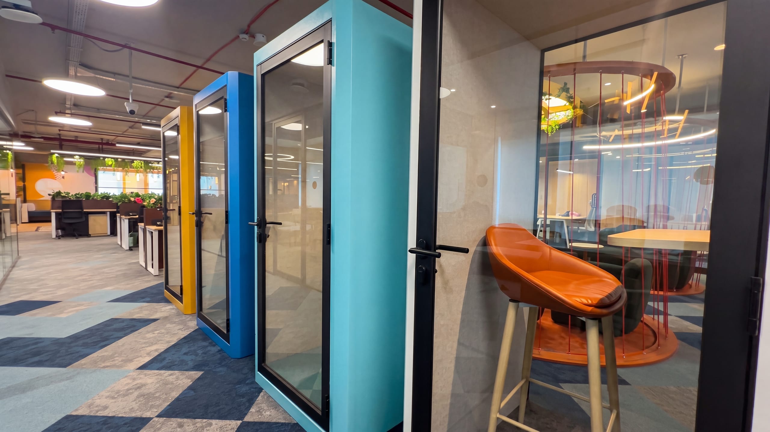 Individual phone booths for focused calls, Rugr office