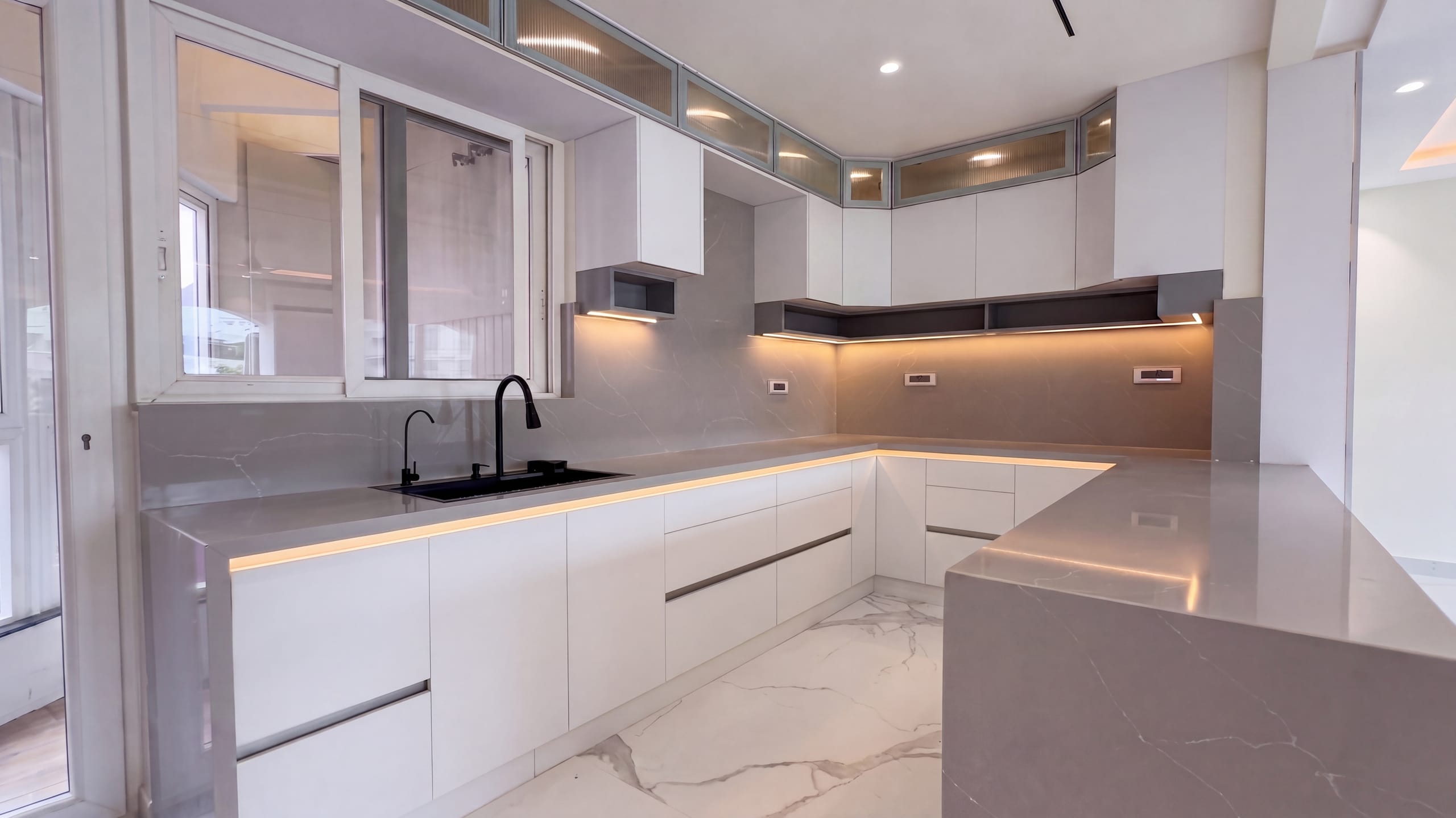 Modular kitchen, closer view, at the Diamond District penthouse