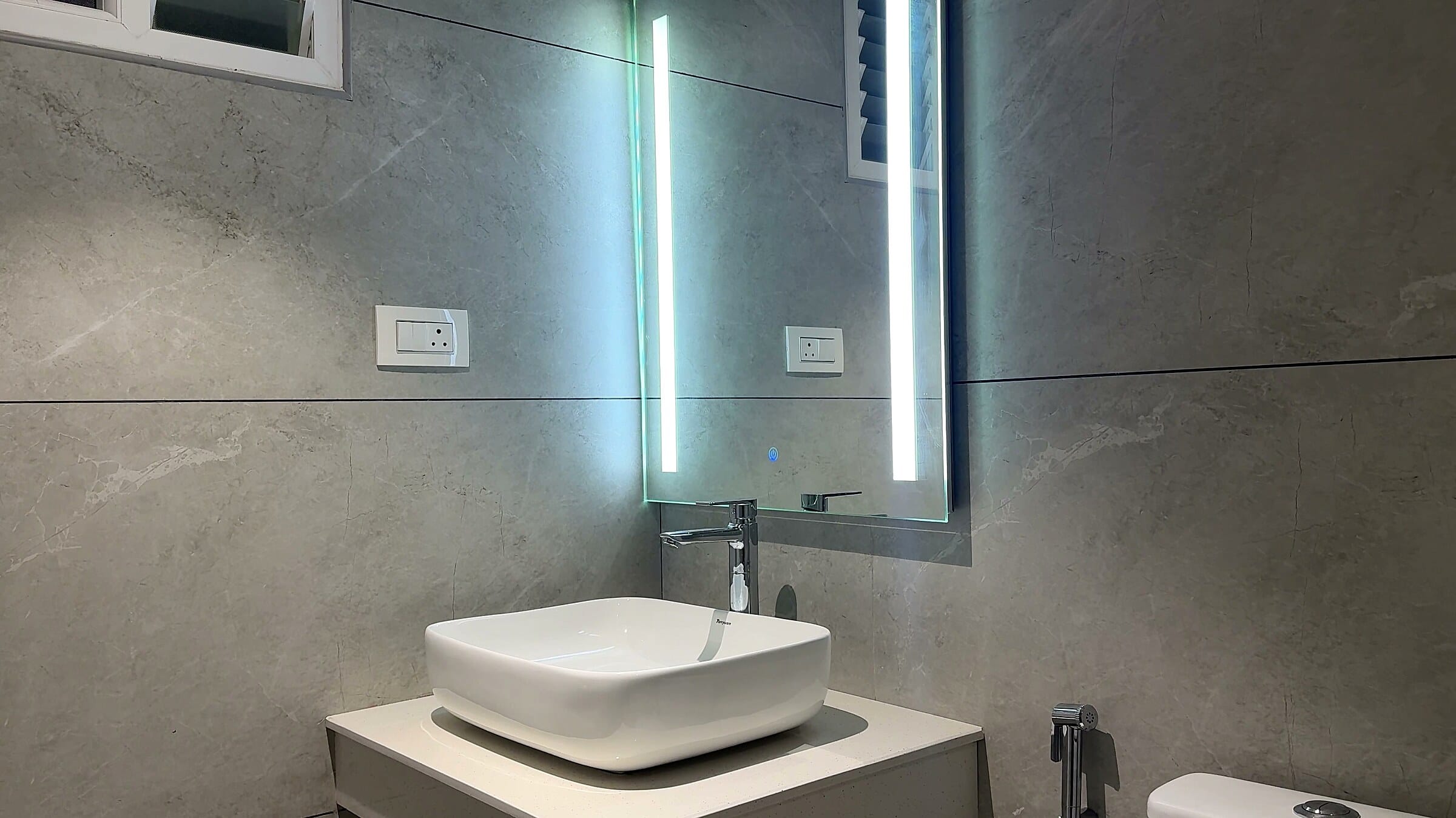 First bathroom vanity at the L12 apartment