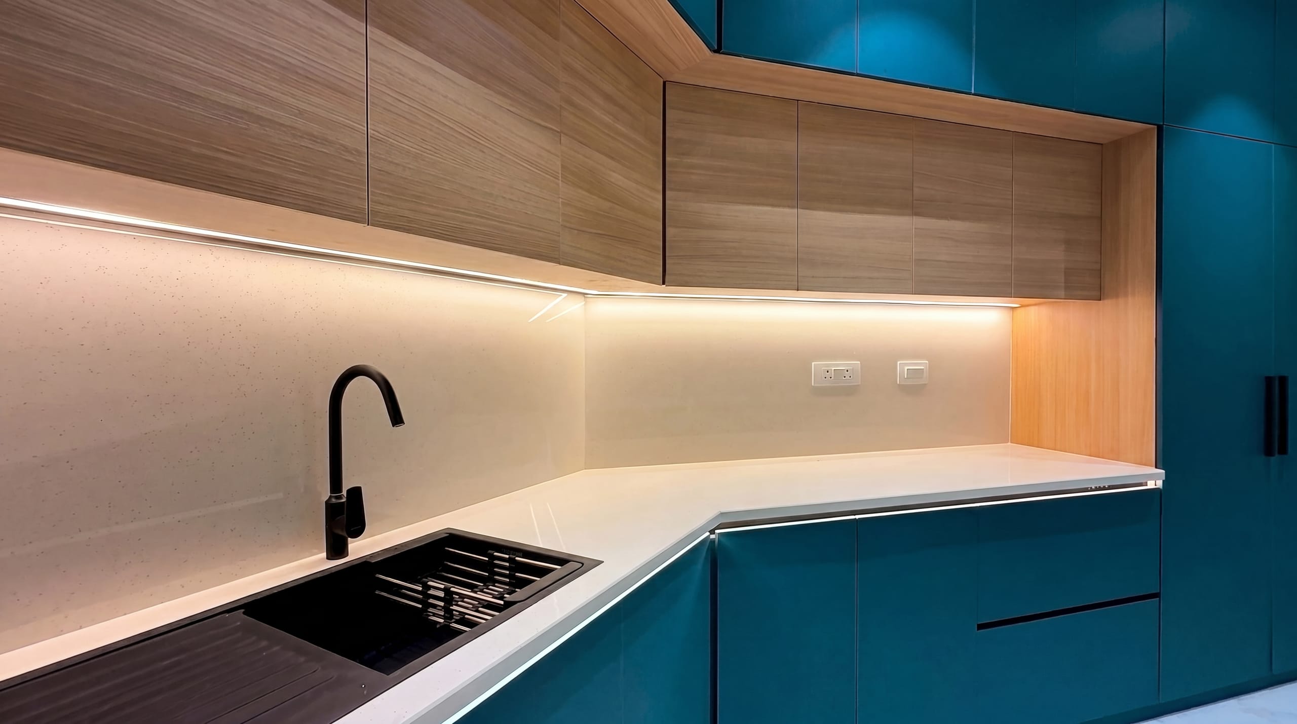 Kitchen sink, right view, at the L13 apartment